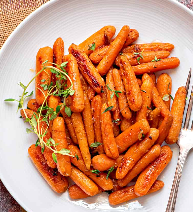 Apple & Parmesan Stuffed Chicken Breast with Maple Baby Carrots