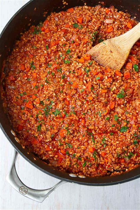 Thrive Sloppy Joe with our own Jalepeno Protein Cornbread (Can sub veggie side for cornbread to lower carbs)