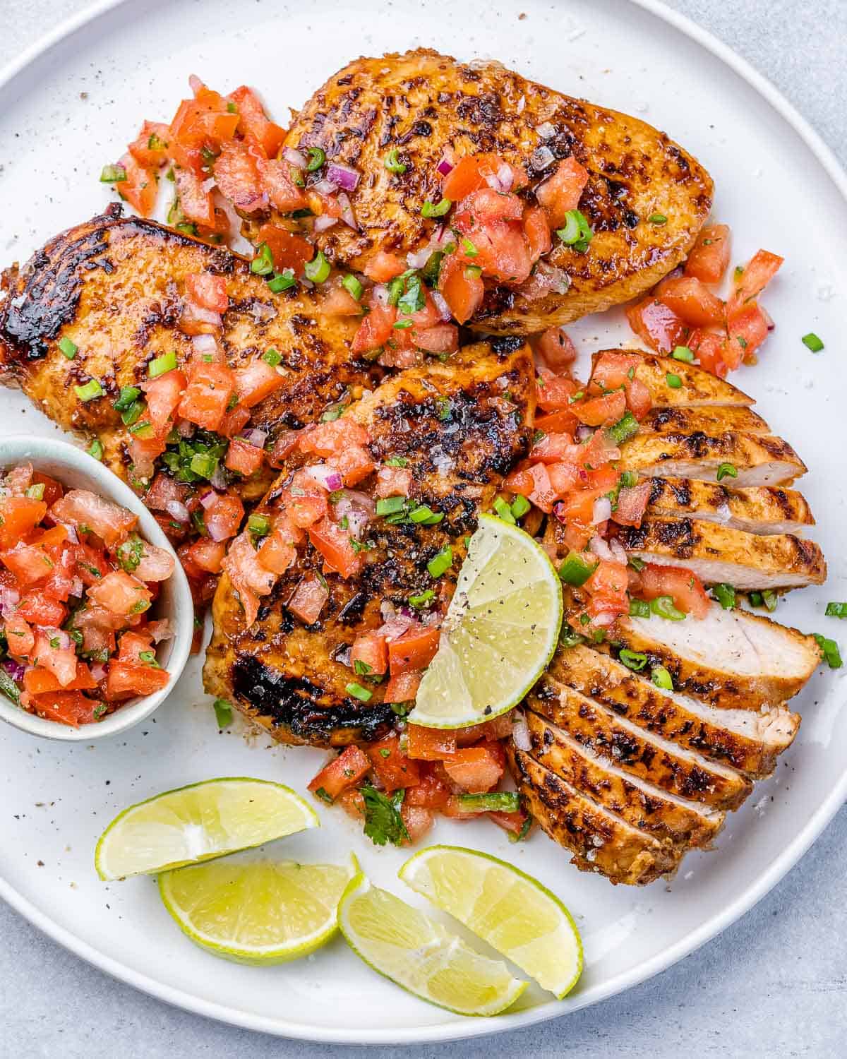 ProPortions (8 ounce) - Jamaican Jerk Chicken with Homemade Salsa over Cilantro Lime Cauliflower Rice with Roasted Zucchini Blend